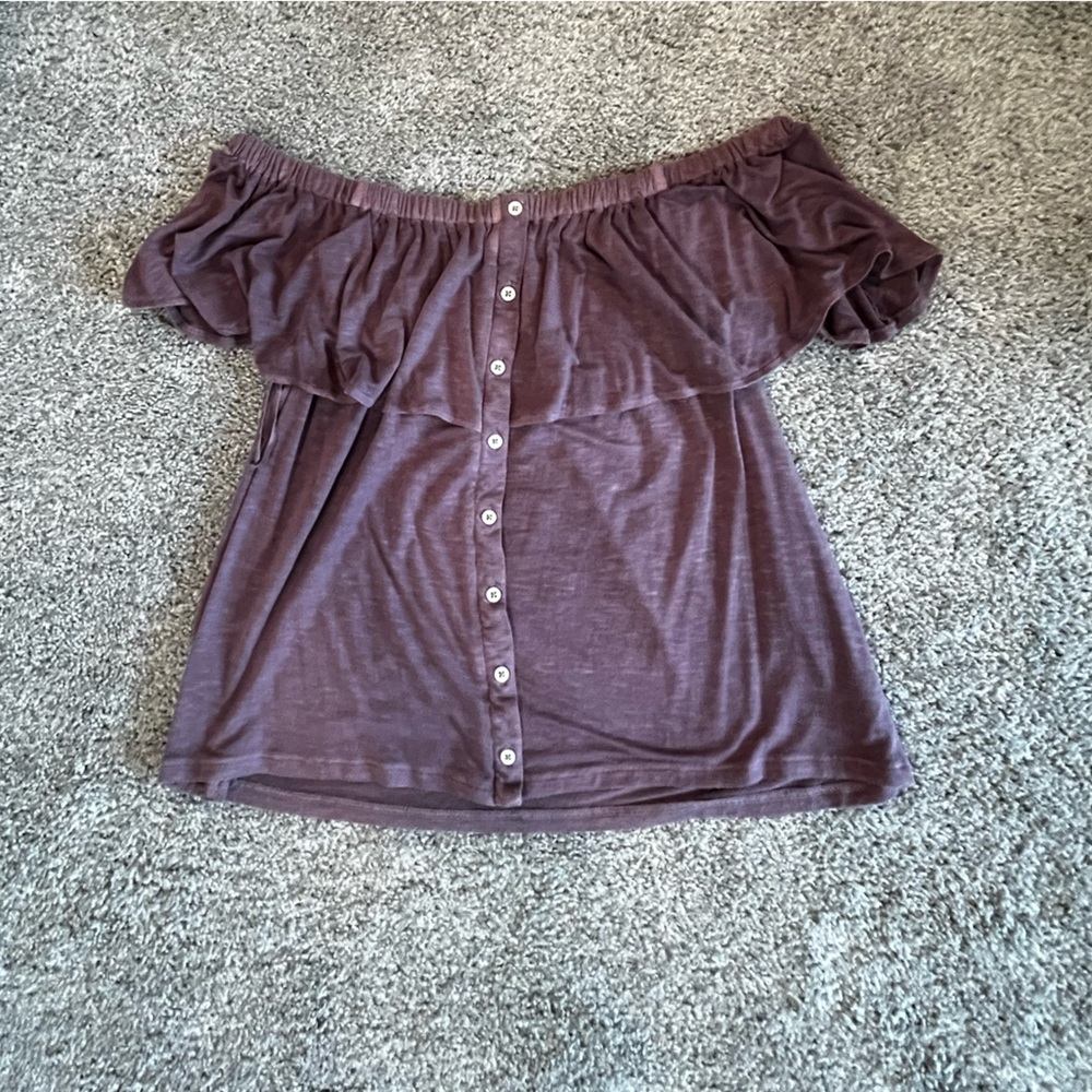 American eagle off the shoulder top